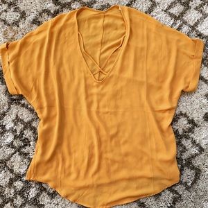 Lush Tops - 🌻 Lush Yellow Top Lush Tops - 🌻 Lush Yellow Top